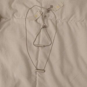 Kendra Scott Elegant Necklace and Bracelet Set